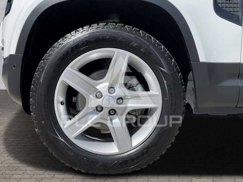 2023 Land Rover DEFENDER