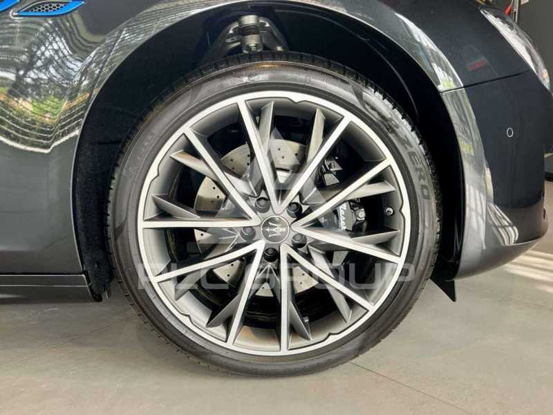 2023 Maserati GHIBLI
