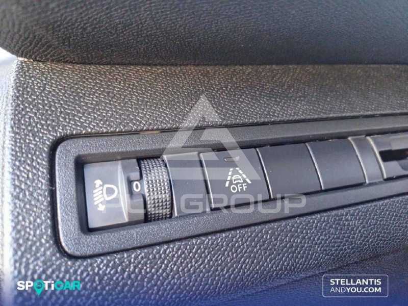 2023 Peugeot 5008