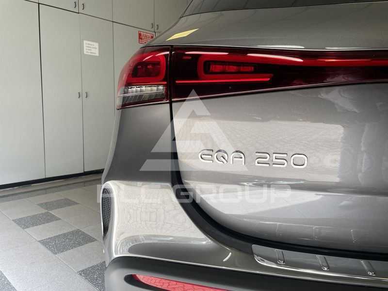 2023 Mercedes Benz EQA