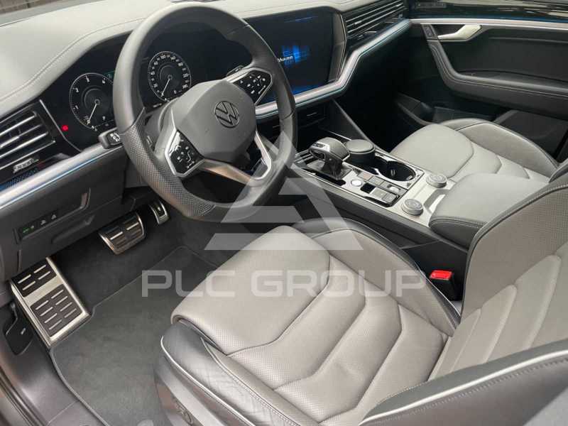 2023 Volkswagen Touareg