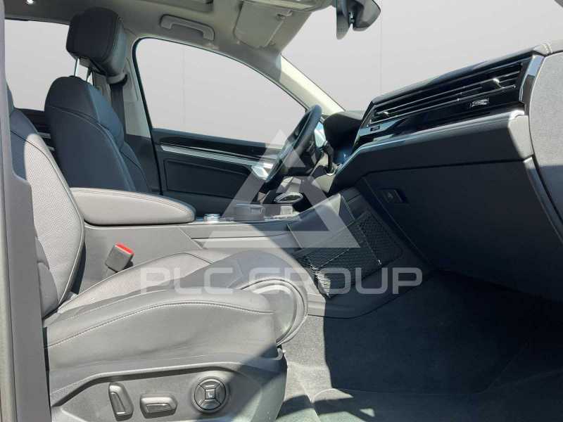 2023 Volkswagen Touareg