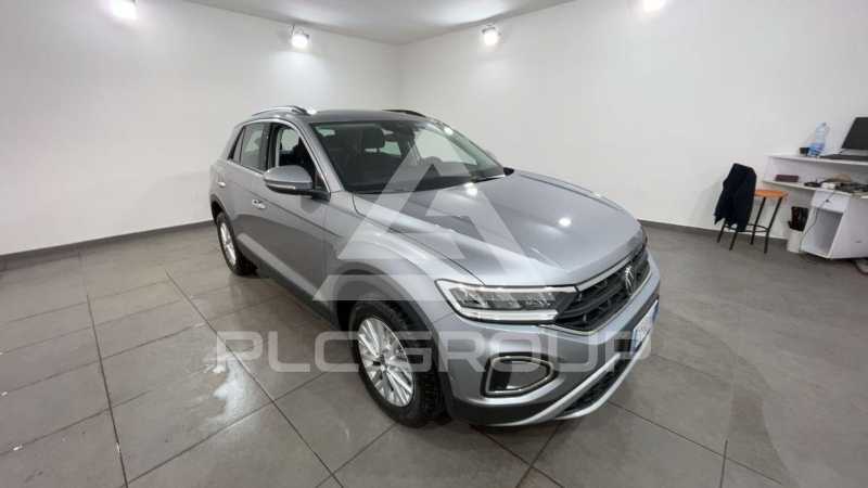 2023 Volkswagen T-Roc