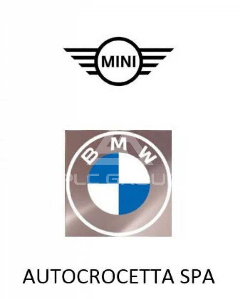 2024 BMW 523