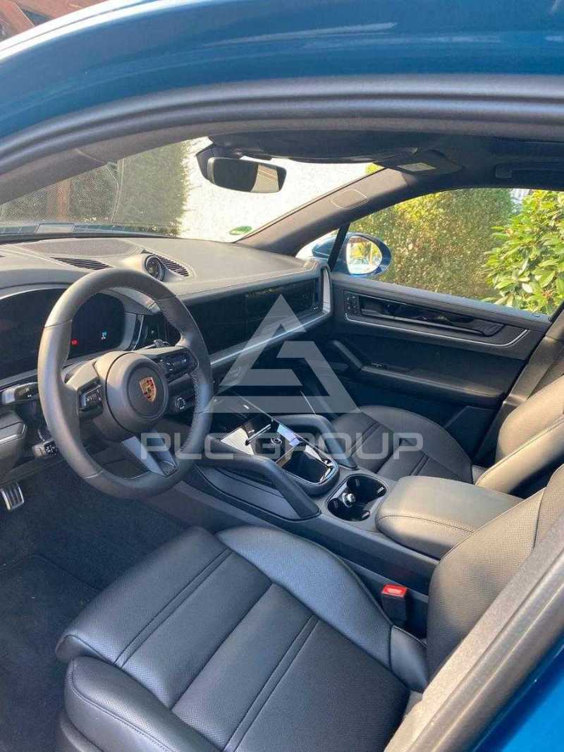2024 Porsche Cayenne