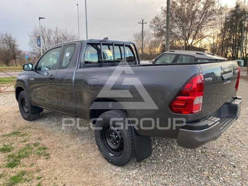 2024 Toyota Hilux