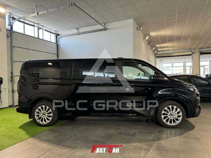 2024 Ford Tourneo