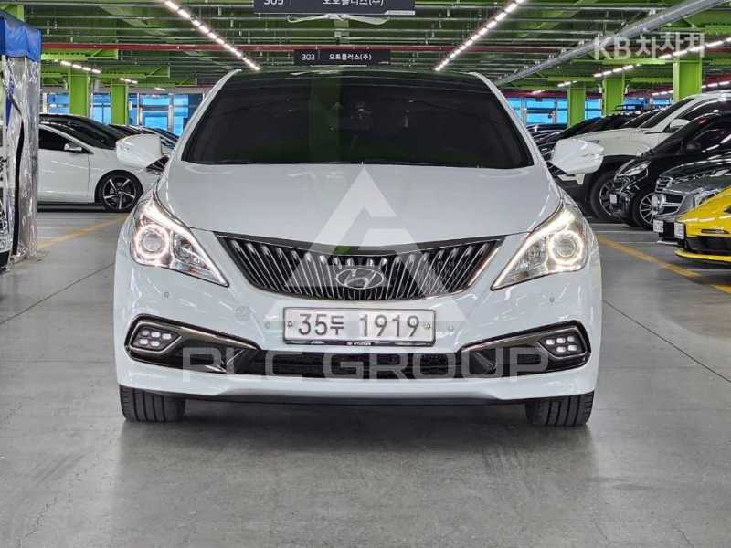 2016 Hyundai Grandeur