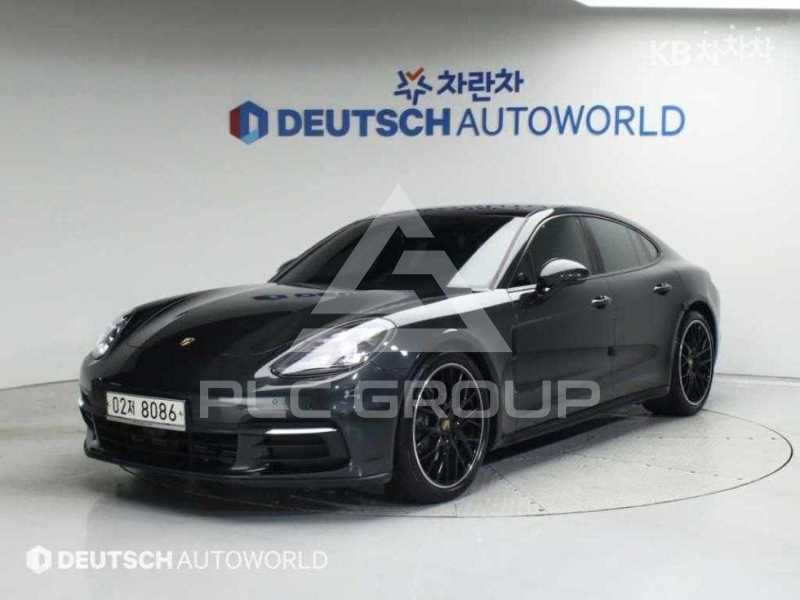 2018 Porsche Panamera