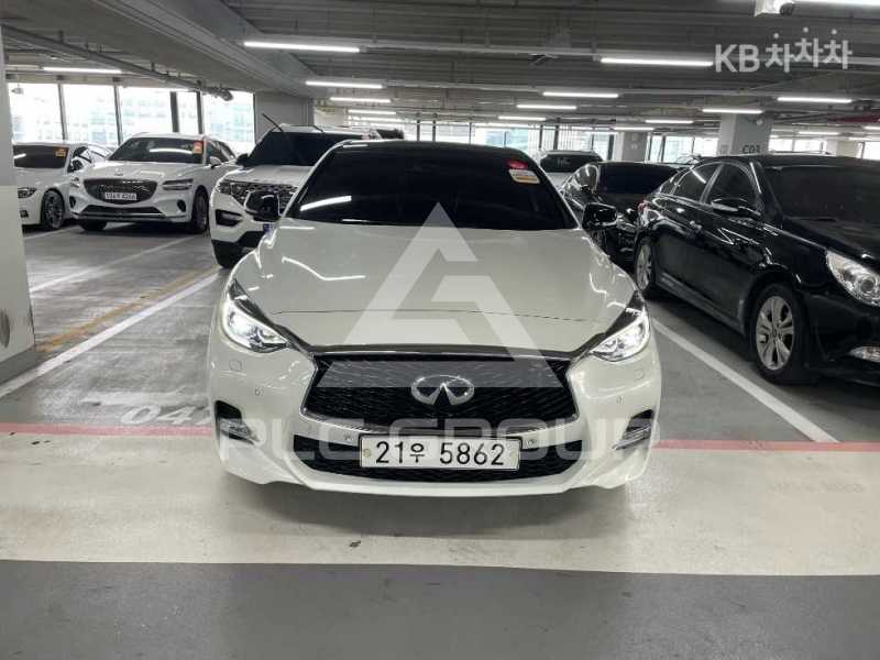 2018 Infinity Q
