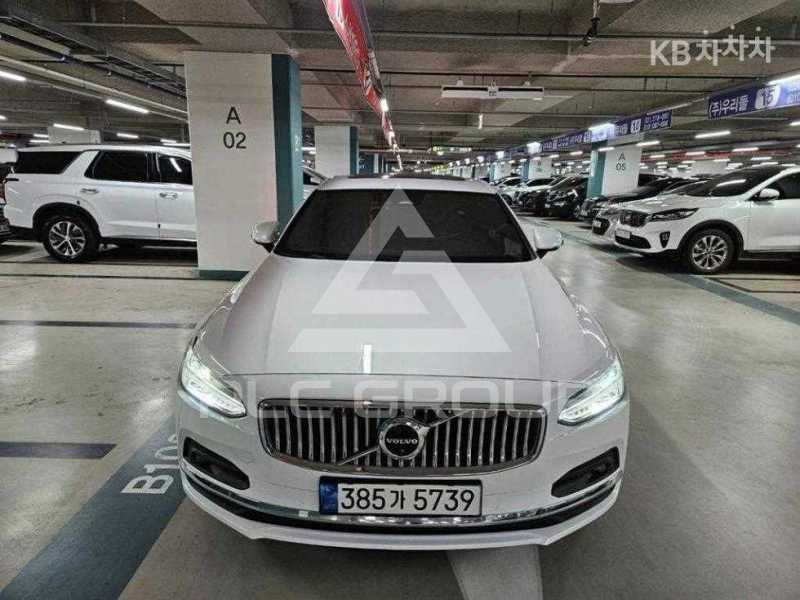 2021 Volvo S90