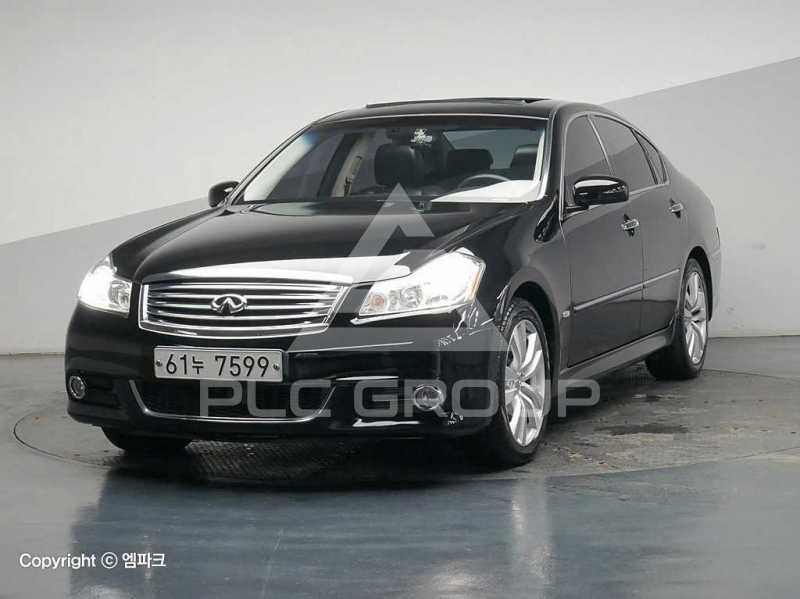 2008 Infinity M30