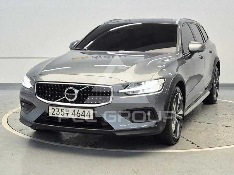 2021 Volvo V60