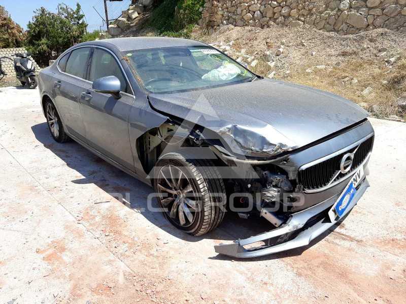 2020 Volvo S90