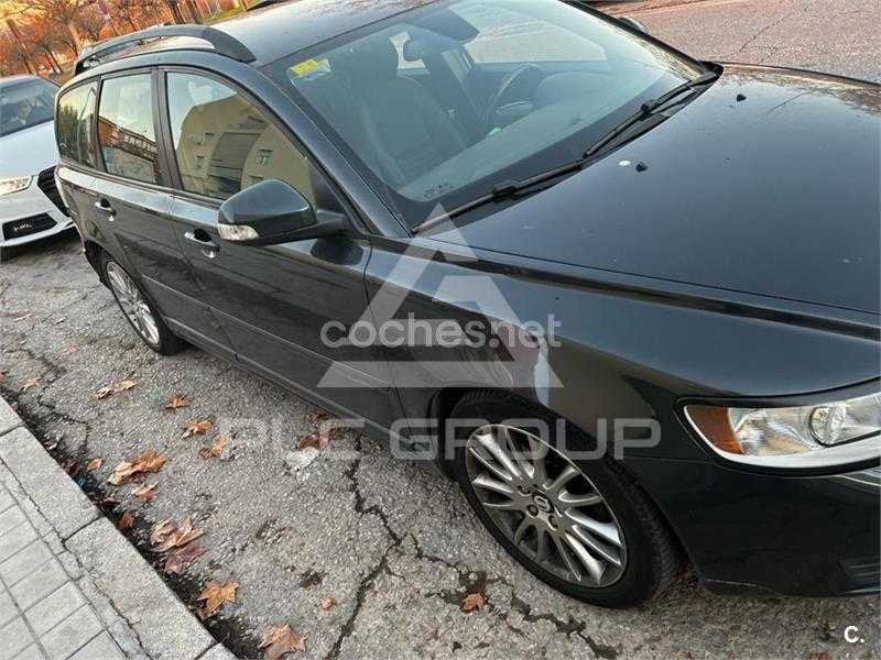 2010 Volvo V50