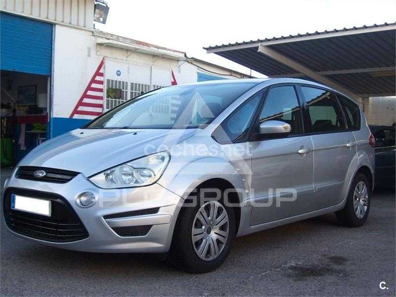 2013 Ford S-Max