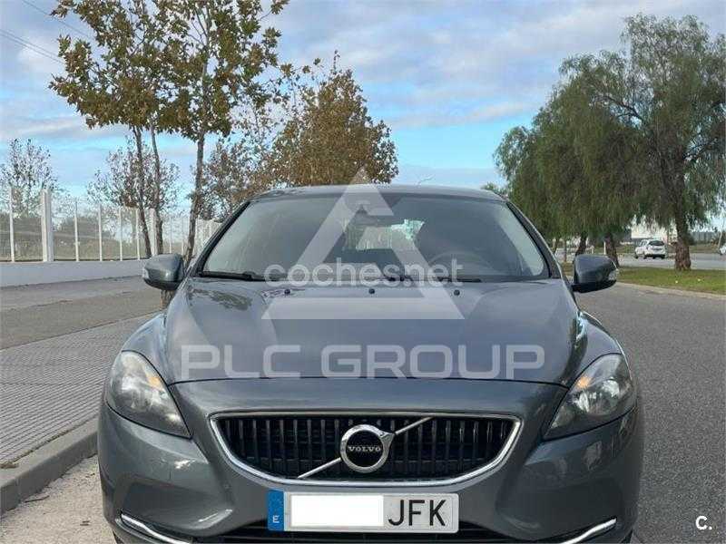 2015 Volvo V40