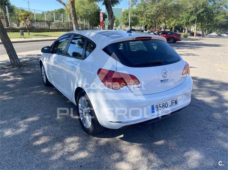 2015 Opel Astra