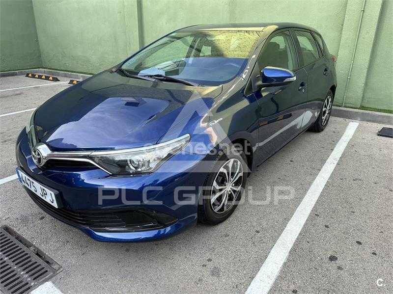 2016 Toyota AURIS