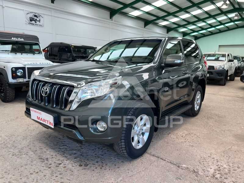 2017 Toyota LAND CRUISER