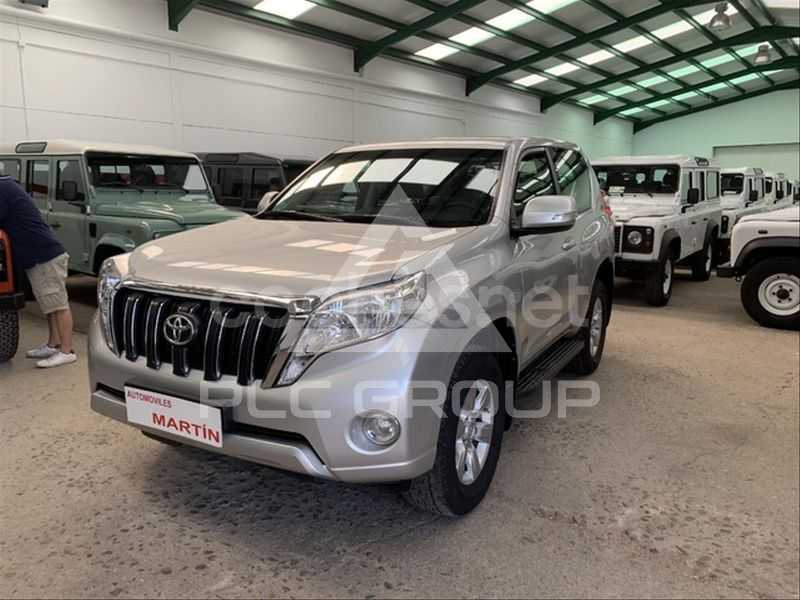 2017 Toyota LAND CRUISER