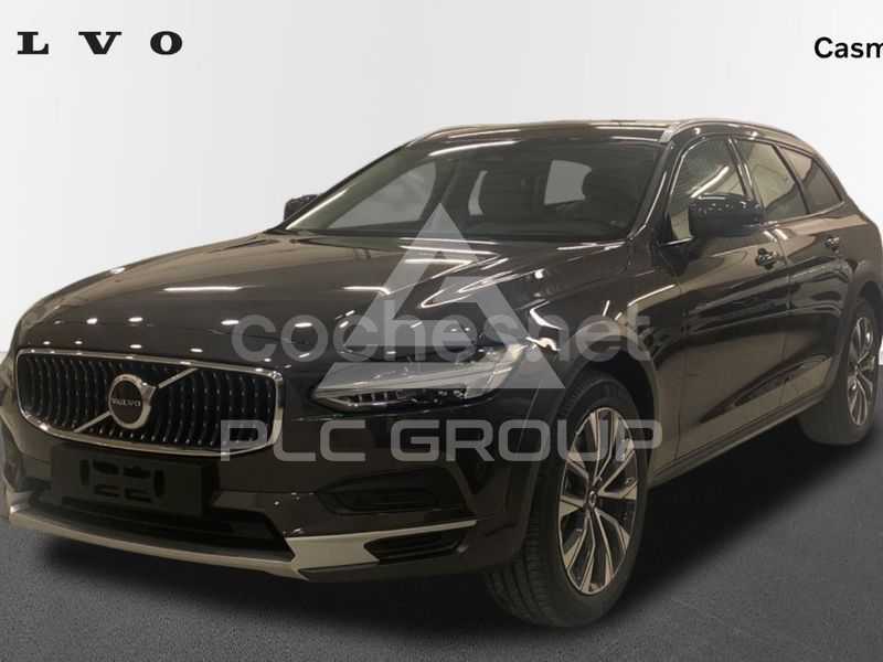 2022 Volvo V90