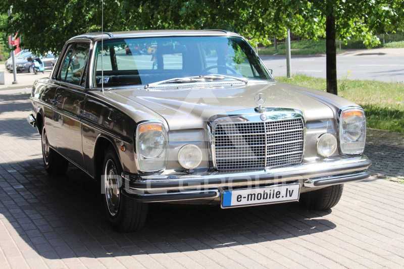 1969 Mercedes Benz 250