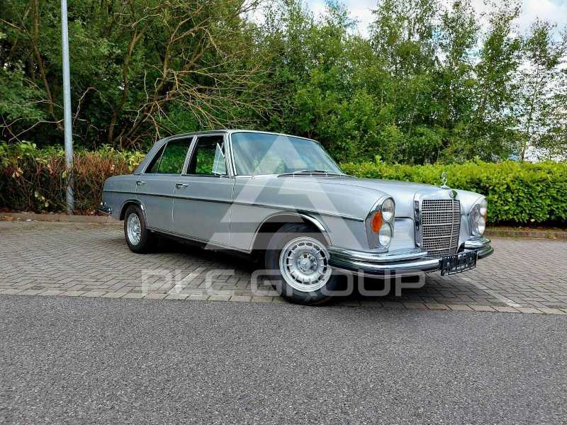 1971 Mercedes Benz 280