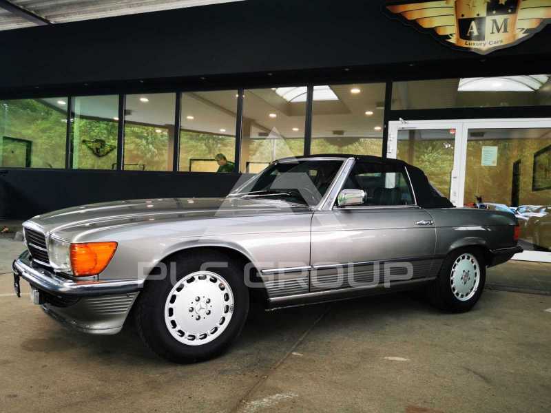 1985 Mercedes Benz SL 280