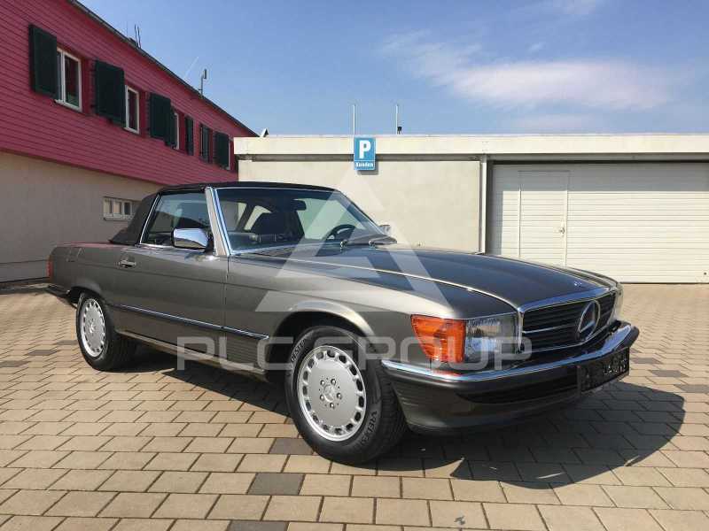 1987 Mercedes Benz SL 560
