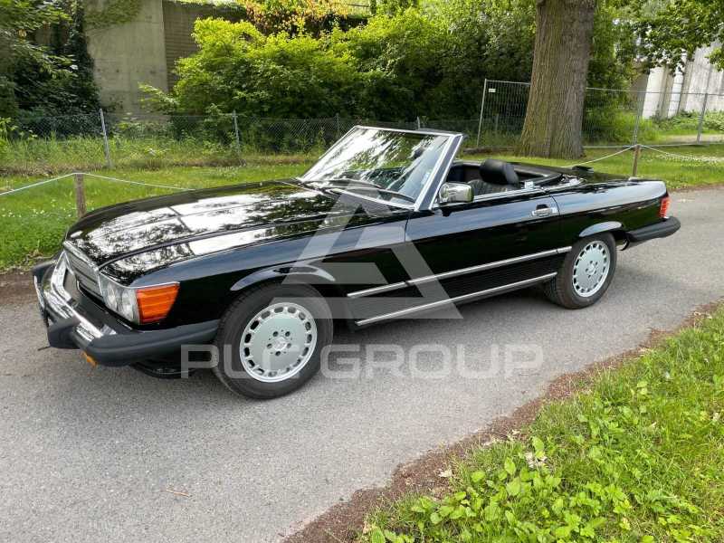 1989 Mercedes Benz SL 560