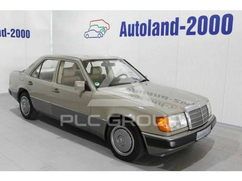 1990 Mercedes Benz 200