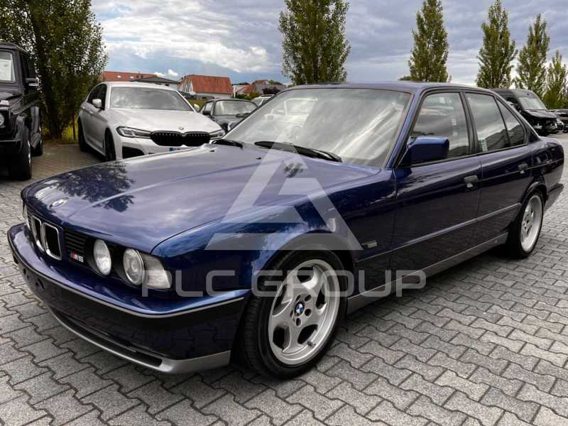1992 BMW M5