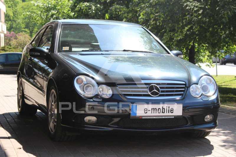 2004 Mercedes Benz C 30 AMG