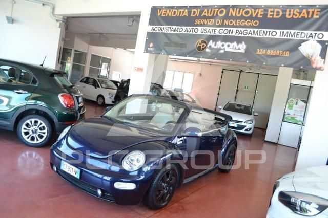 2004 Volkswagen BEETLE