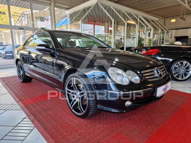 2005 Mercedes Benz CLK 320