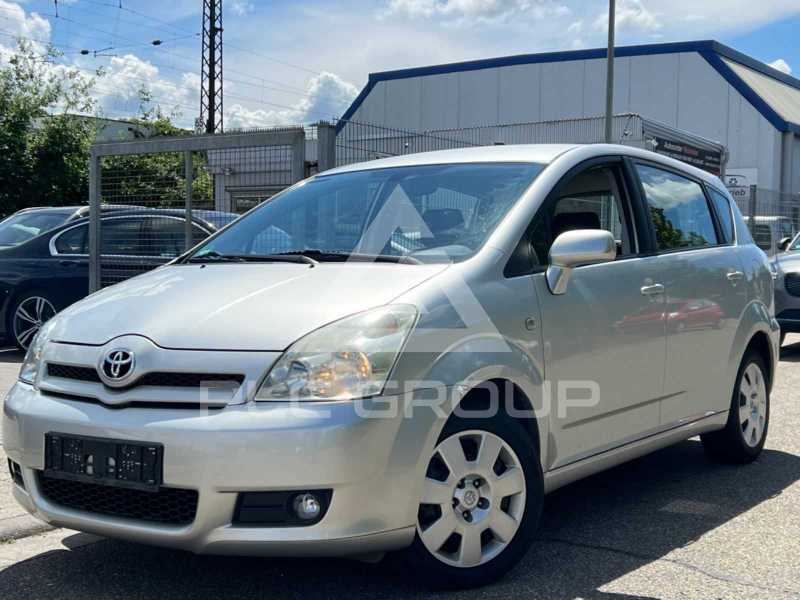 2005 Toyota VERSO