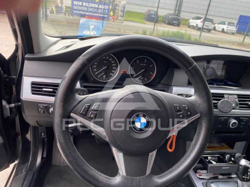 2008 BMW 520