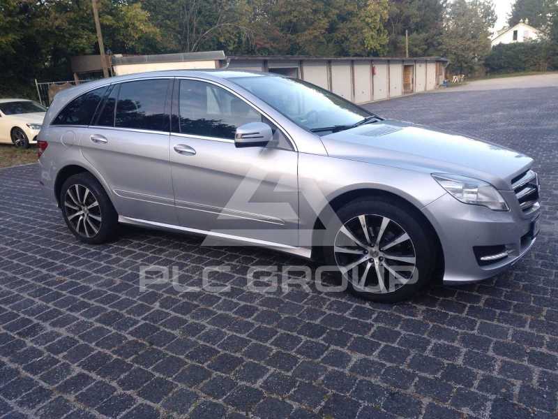 2010 Mercedes Benz R 350