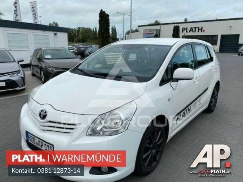 2011 Toyota VERSO