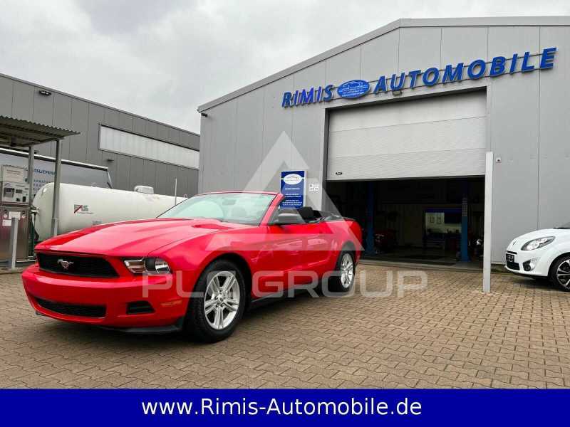 2011 Ford MUSTANG