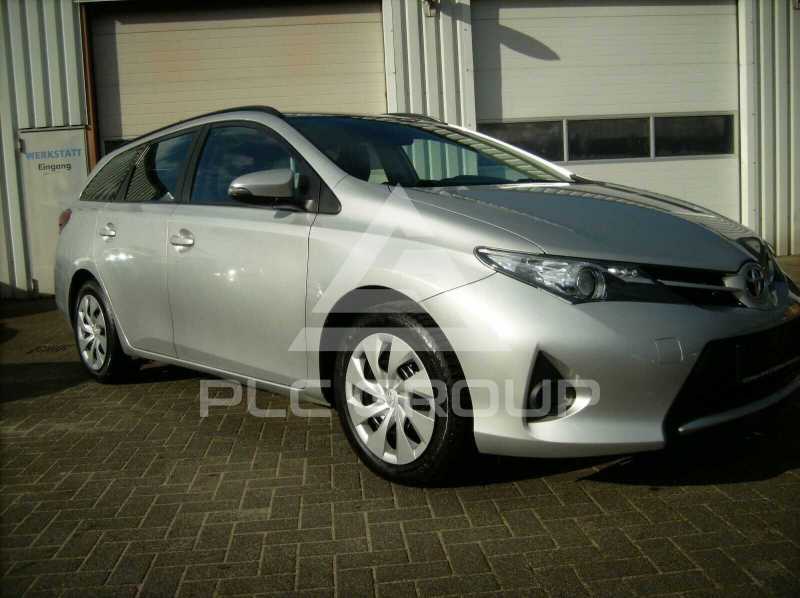 2014 Toyota AURIS