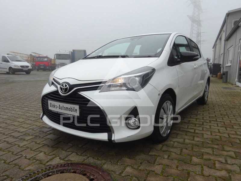 2016 Toyota YARIS