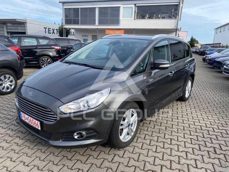 2016 Ford S-Max