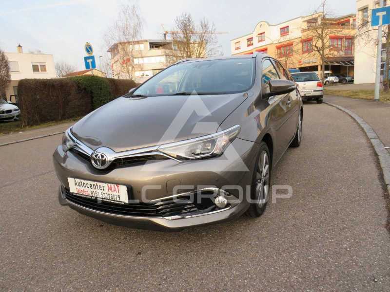 2017 Toyota AURIS