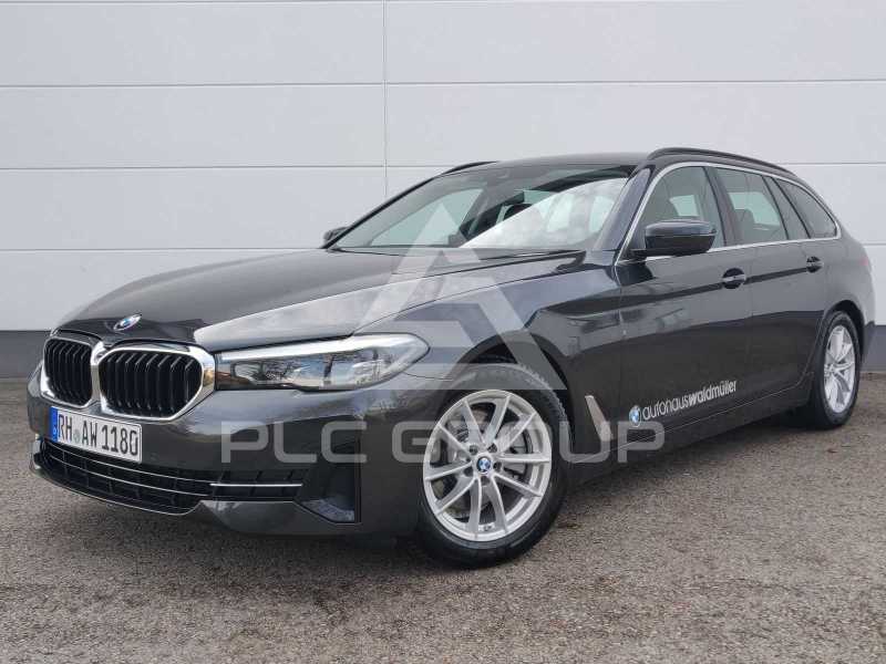 2020 BMW 520