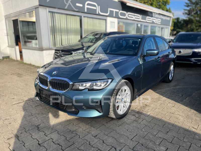 2021 BMW 330