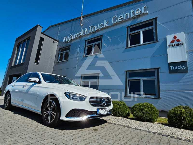 2021 Mercedes Benz E 220