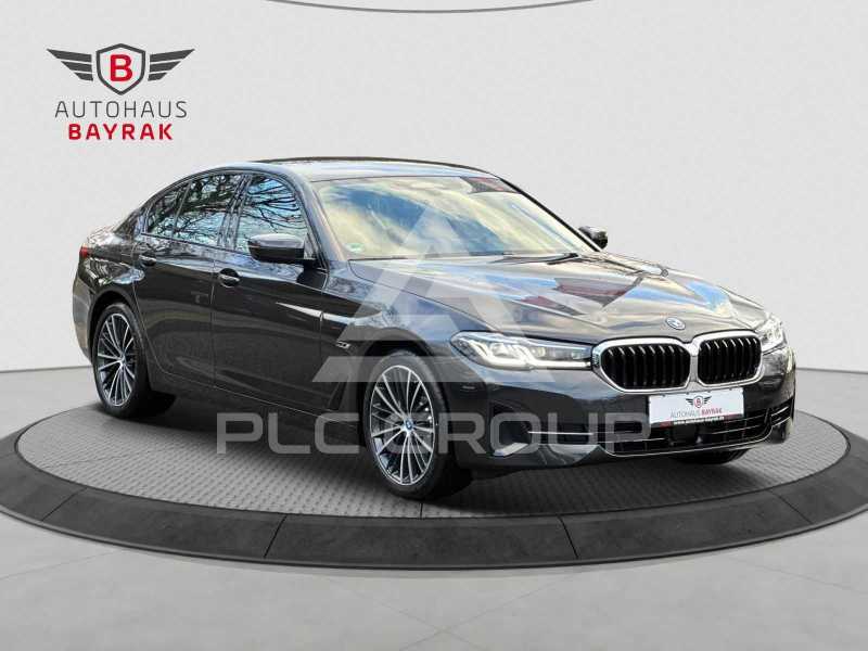 2022 BMW 530