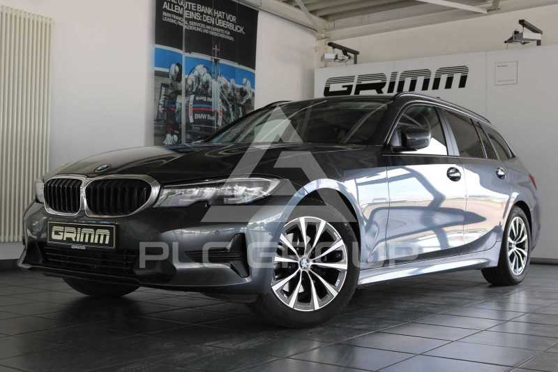 2022 BMW 320